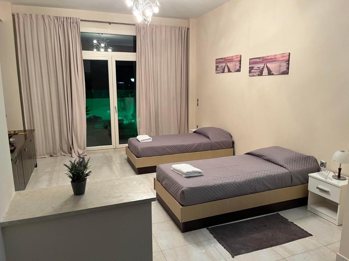 Stergos Villa